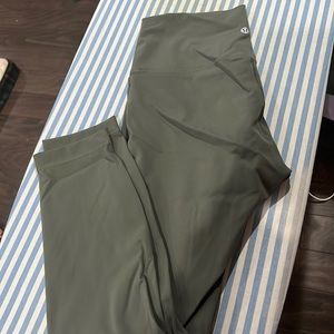 Lululemon wunder under 25 inch